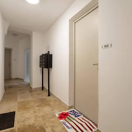 Apartment Hawai Wifi Hypercentre Arenes